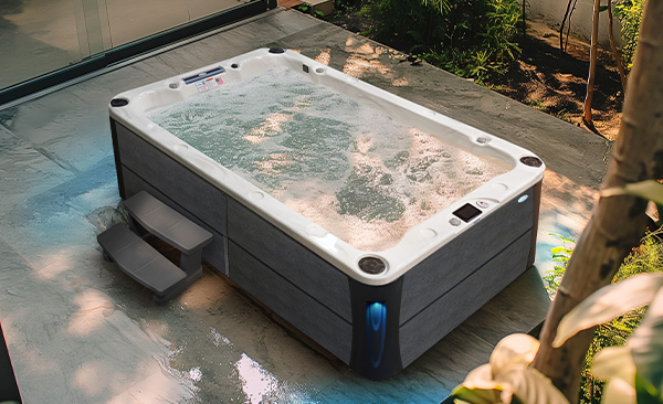 Deck Series Naugatuck hot tubs for sale